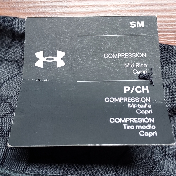 NWT Under Armour Compression Leggings - Picture 5 of 7
